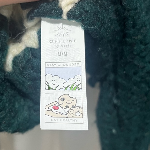 Aerie Striped Cozy Oversized Knitted Sweater Size Medium Green and Cream Colored - Picture 9 of 10